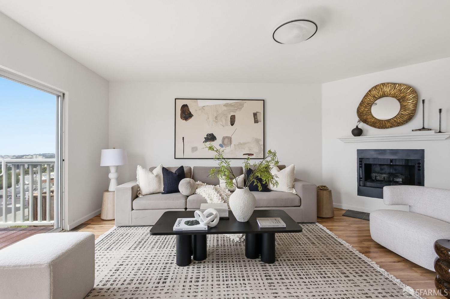 251 SE Byxbee Street San Francisco CA 94132