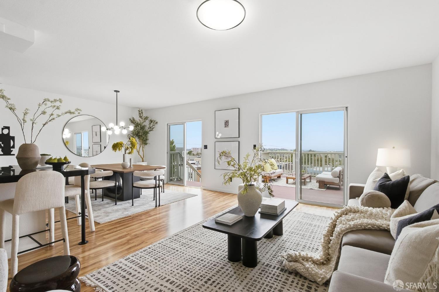 251 SE Byxbee Street San Francisco CA 94132
