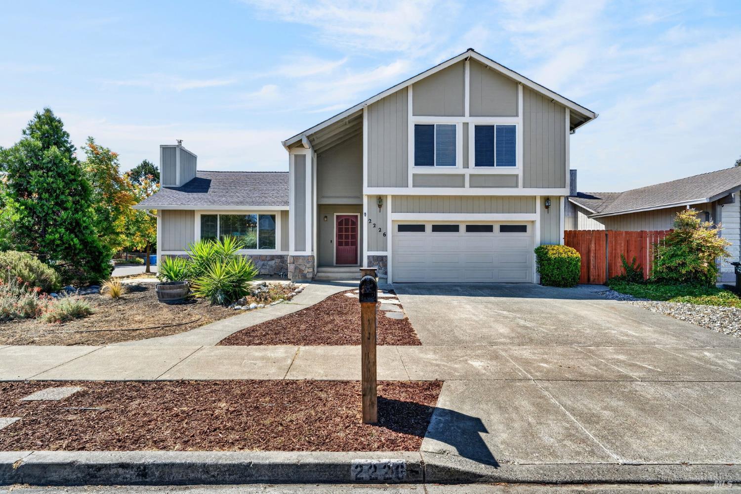 2226 Pimlico Way Santa Rosa CA 95401