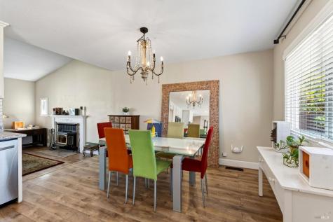 2226 Pimlico Way Santa Rosa CA 95401