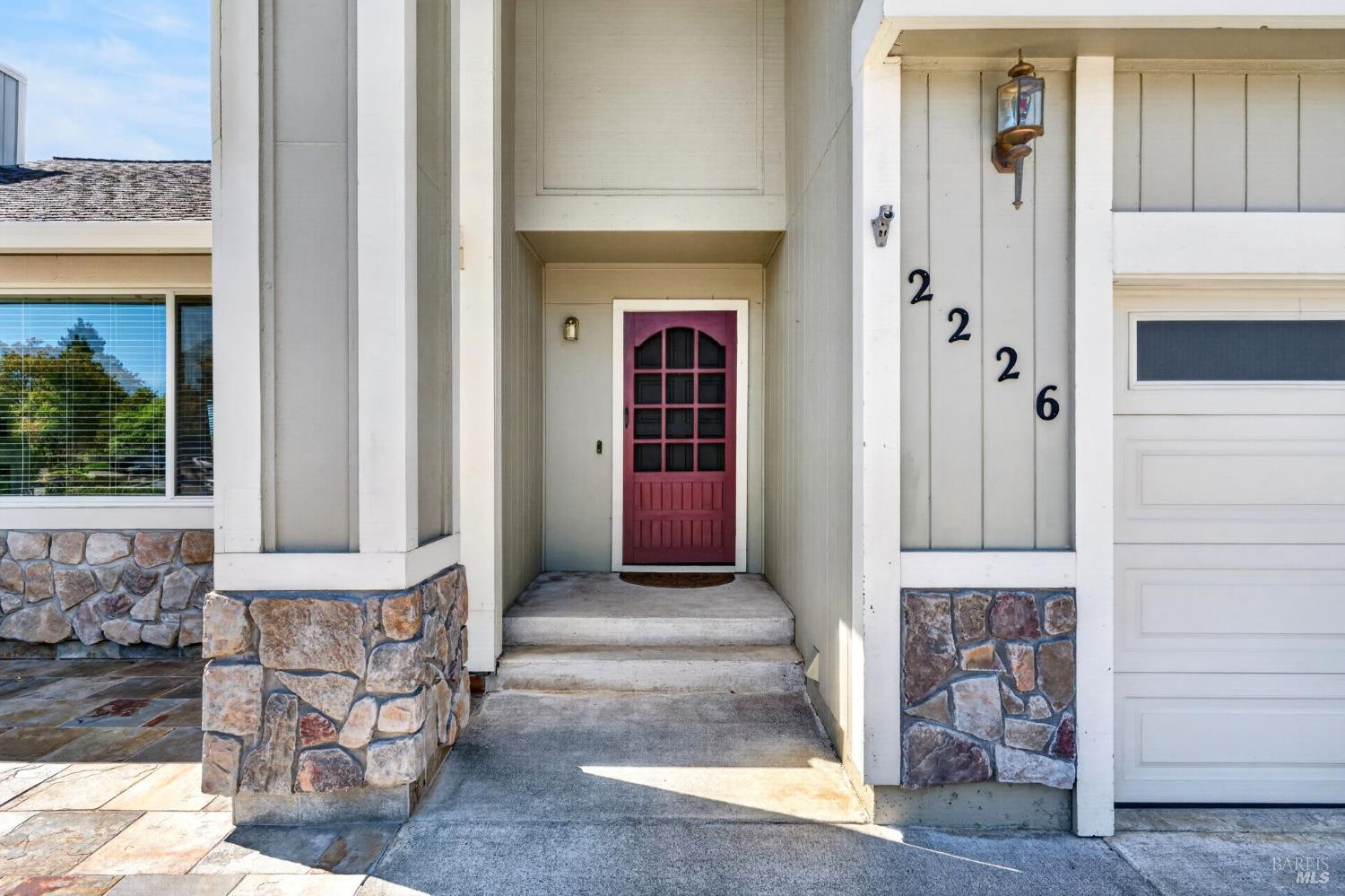 2226 Pimlico Way Santa Rosa CA 95401