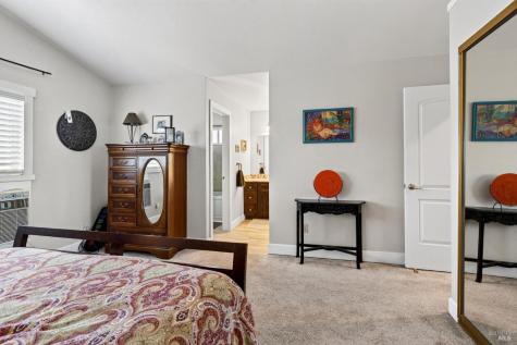 2226 Pimlico Way Santa Rosa CA 95401