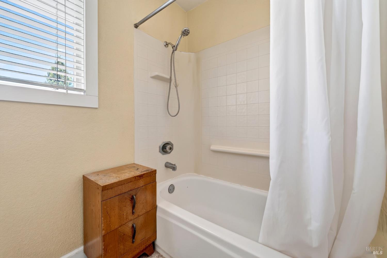 2226 Pimlico Way Santa Rosa CA 95401