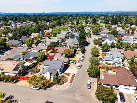 2226 Pimlico Way Santa Rosa CA 95401