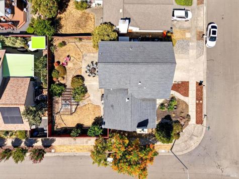 2226 Pimlico Way Santa Rosa CA 95401