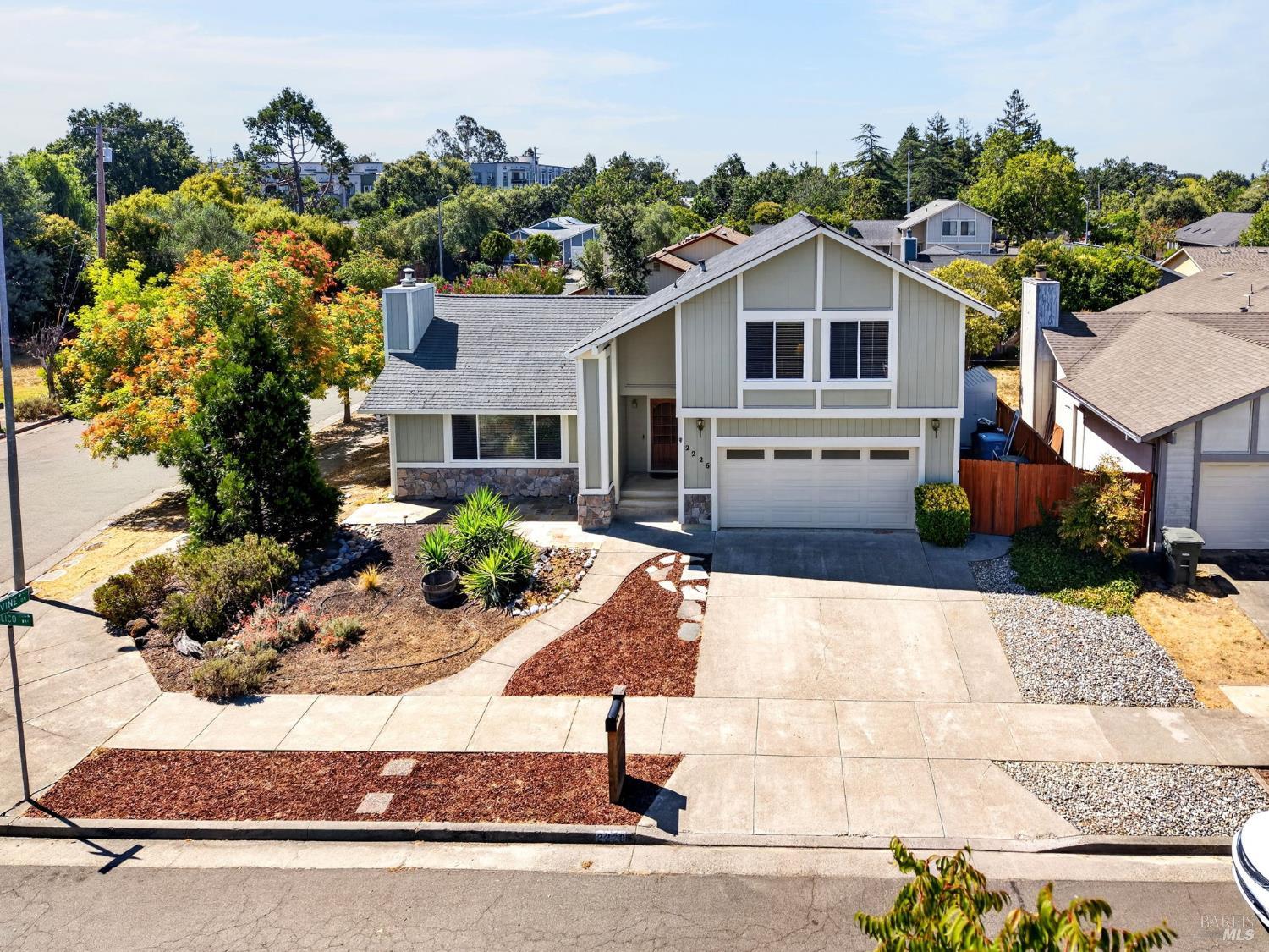 2226 Pimlico Way Santa Rosa CA 95401