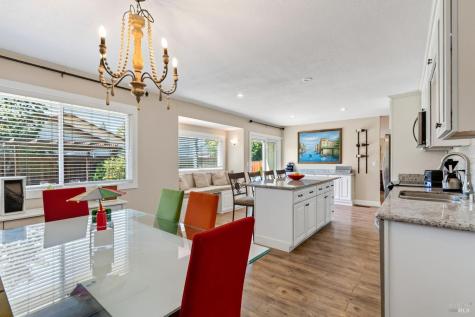 2226 Pimlico Way Santa Rosa CA 95401