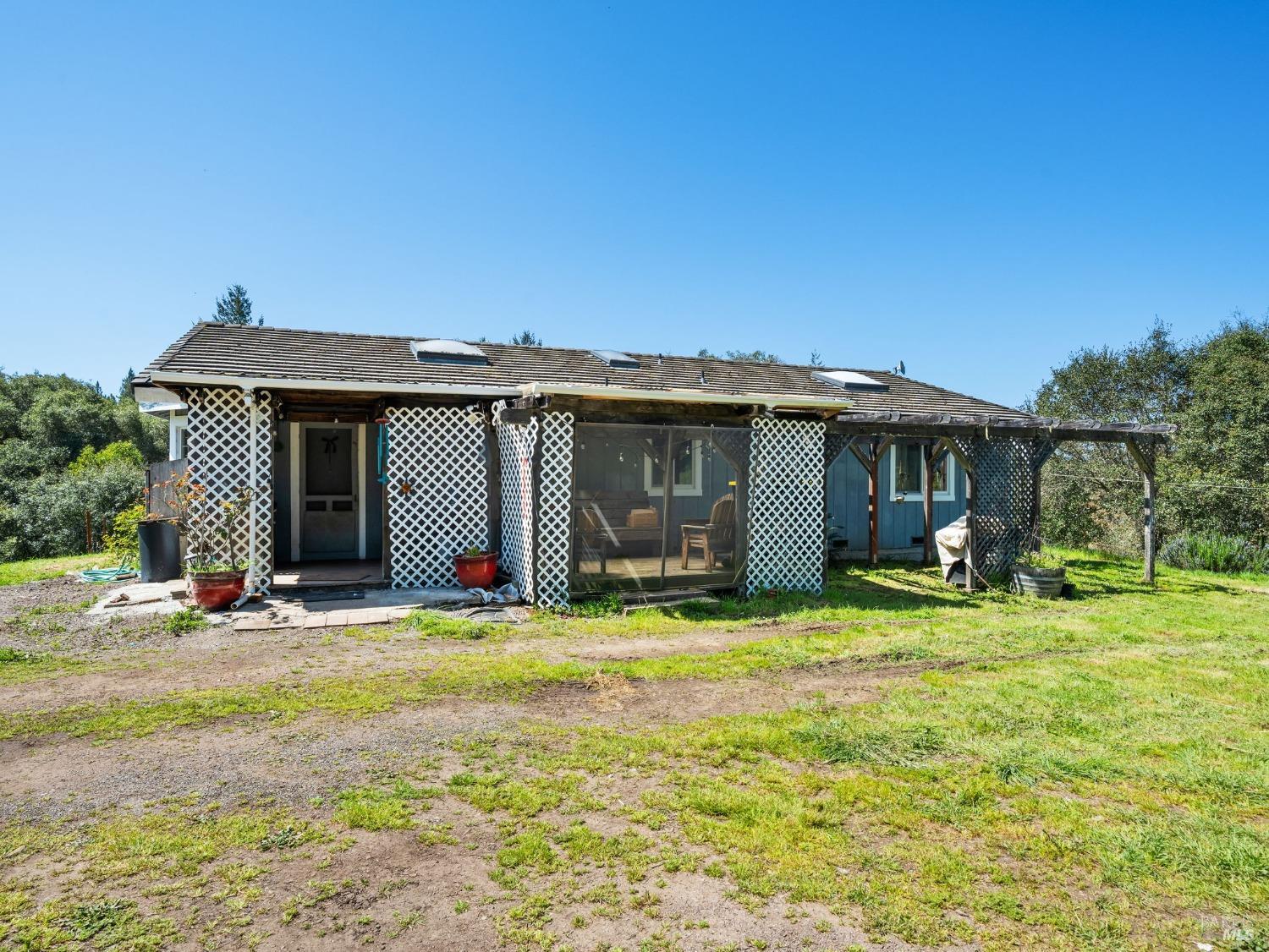 1550 Guntley Road Philo CA 95466
