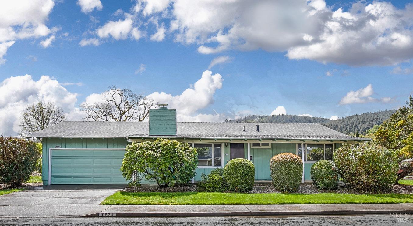 6574 Stone Bridge Road Santa Rosa CA 95409
