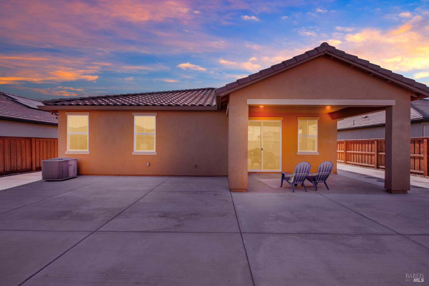 1450 Stonecrop Lane Dixon CA 95620