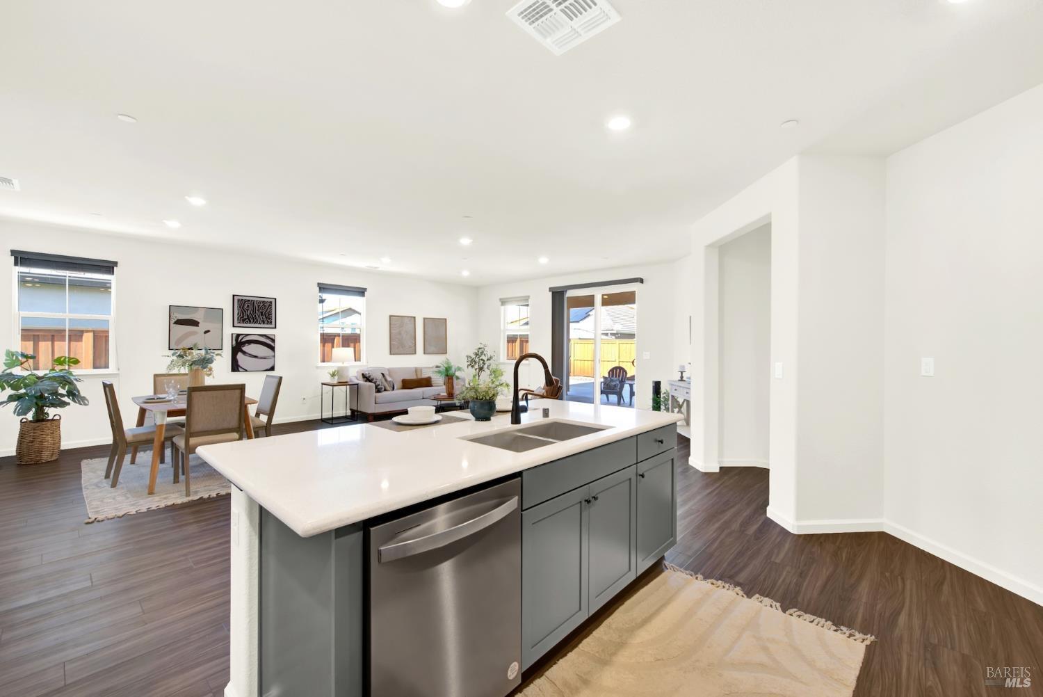 1450 Stonecrop Lane Dixon CA 95620