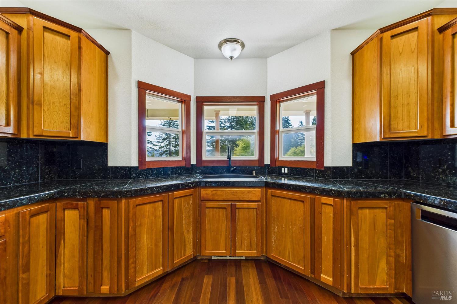 1150 Dinsmore Ranch Road Rio Dell CA 95562