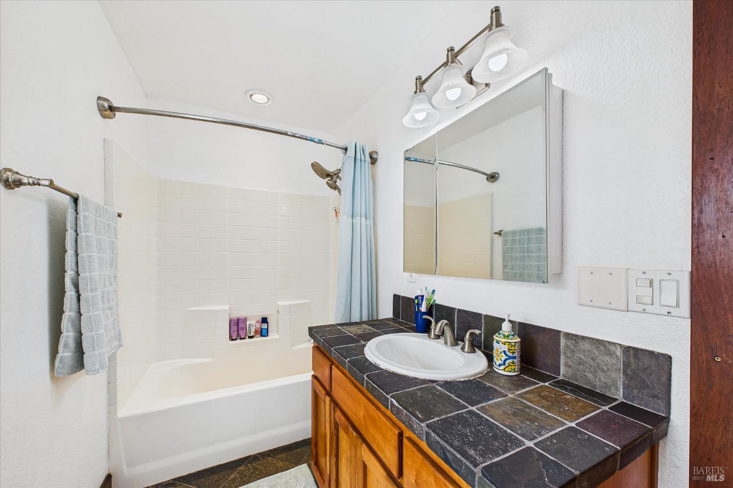 1150 Dinsmore Ranch Road Rio Dell CA 95562