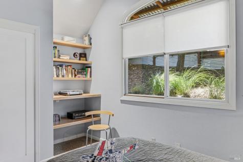 450 Amber Way Petaluma CA 94952