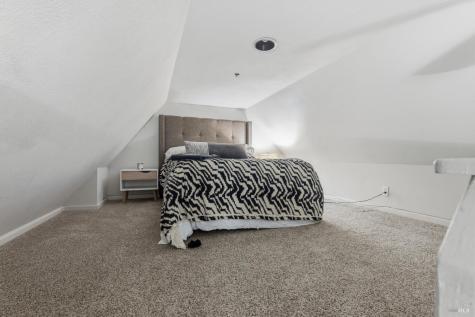 450 Amber Way Petaluma CA 94952
