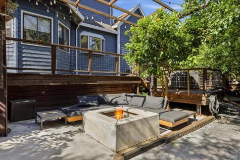 450 Amber Way Petaluma CA 94952