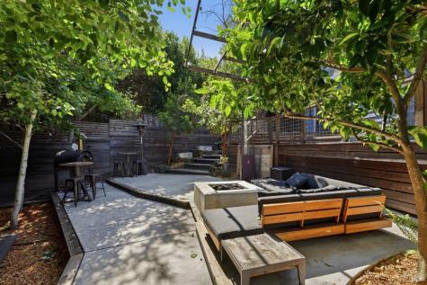 450 Amber Way Petaluma CA 94952