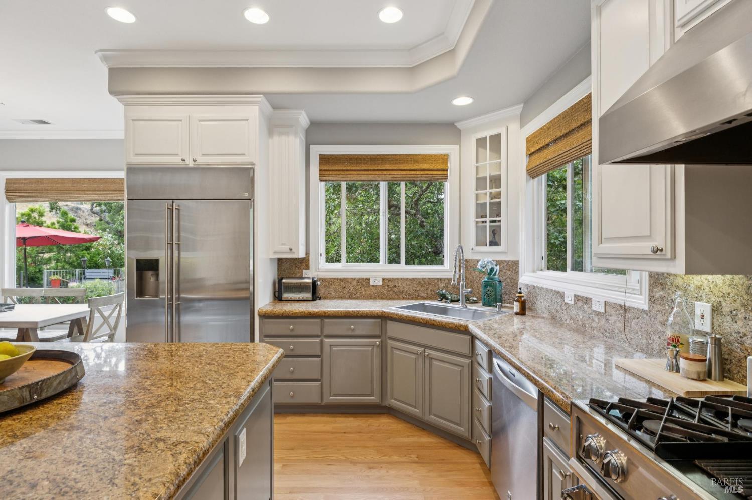 2588 Vineyard Road Novato CA 94947