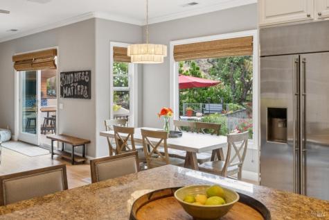 2588 Vineyard Road Novato CA 94947
