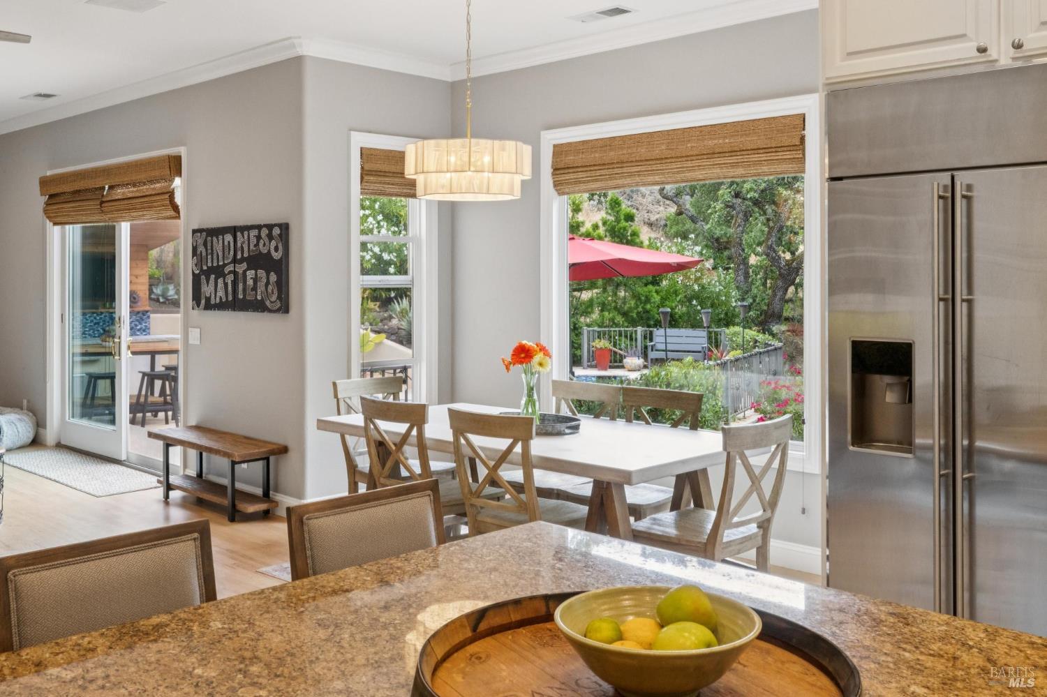 2588 Vineyard Road Novato CA 94947