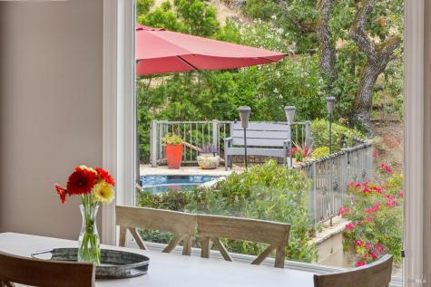 2588 Vineyard Road Novato CA 94947