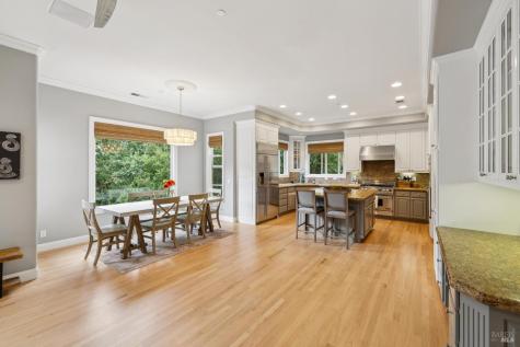 2588 Vineyard Road Novato CA 94947