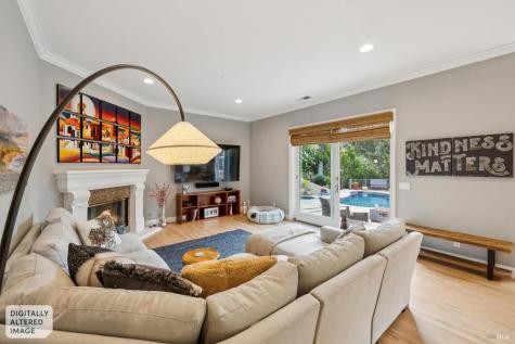 2588 Vineyard Road Novato CA 94947