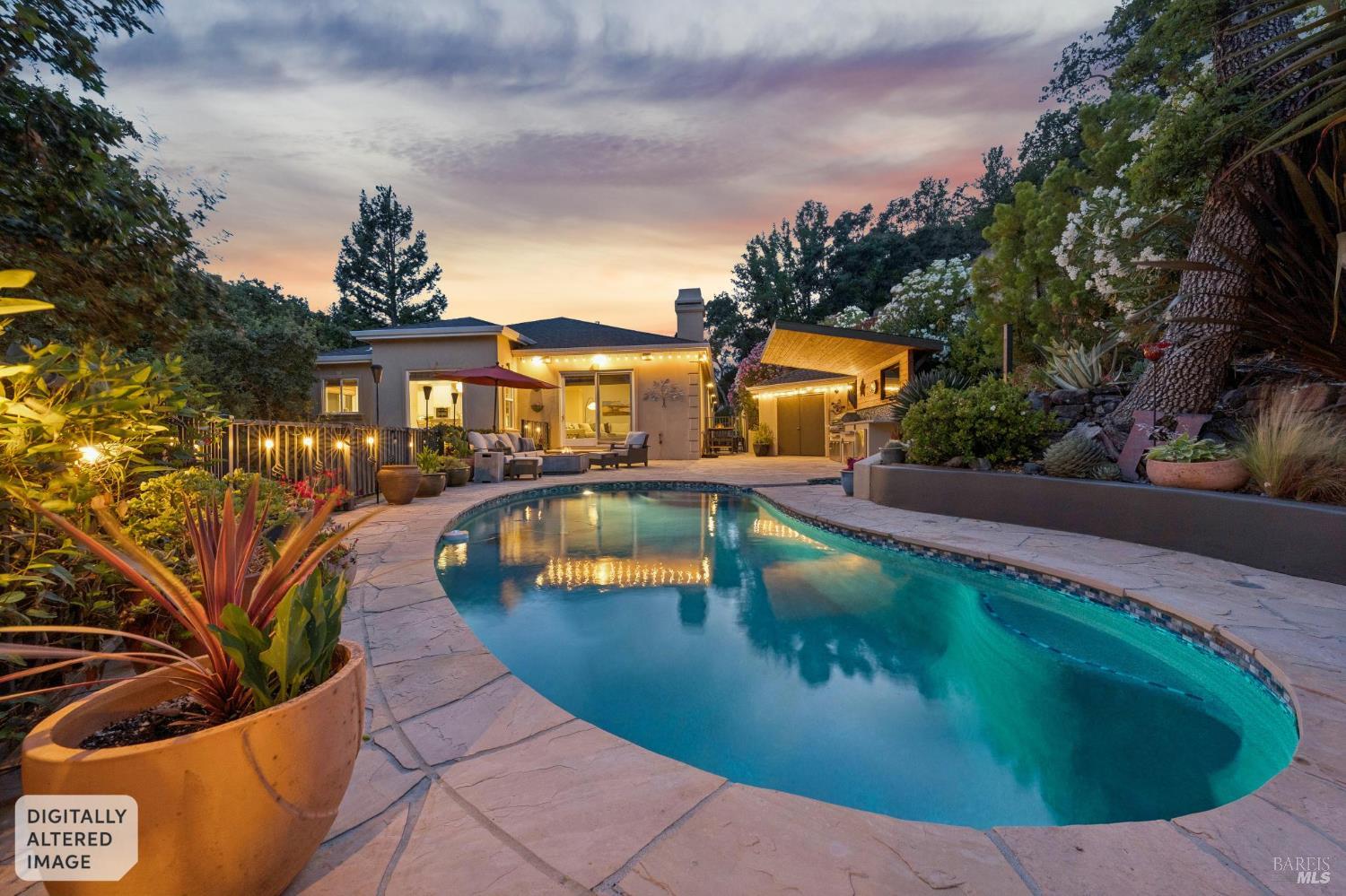 2588 Vineyard Road Novato CA 94947