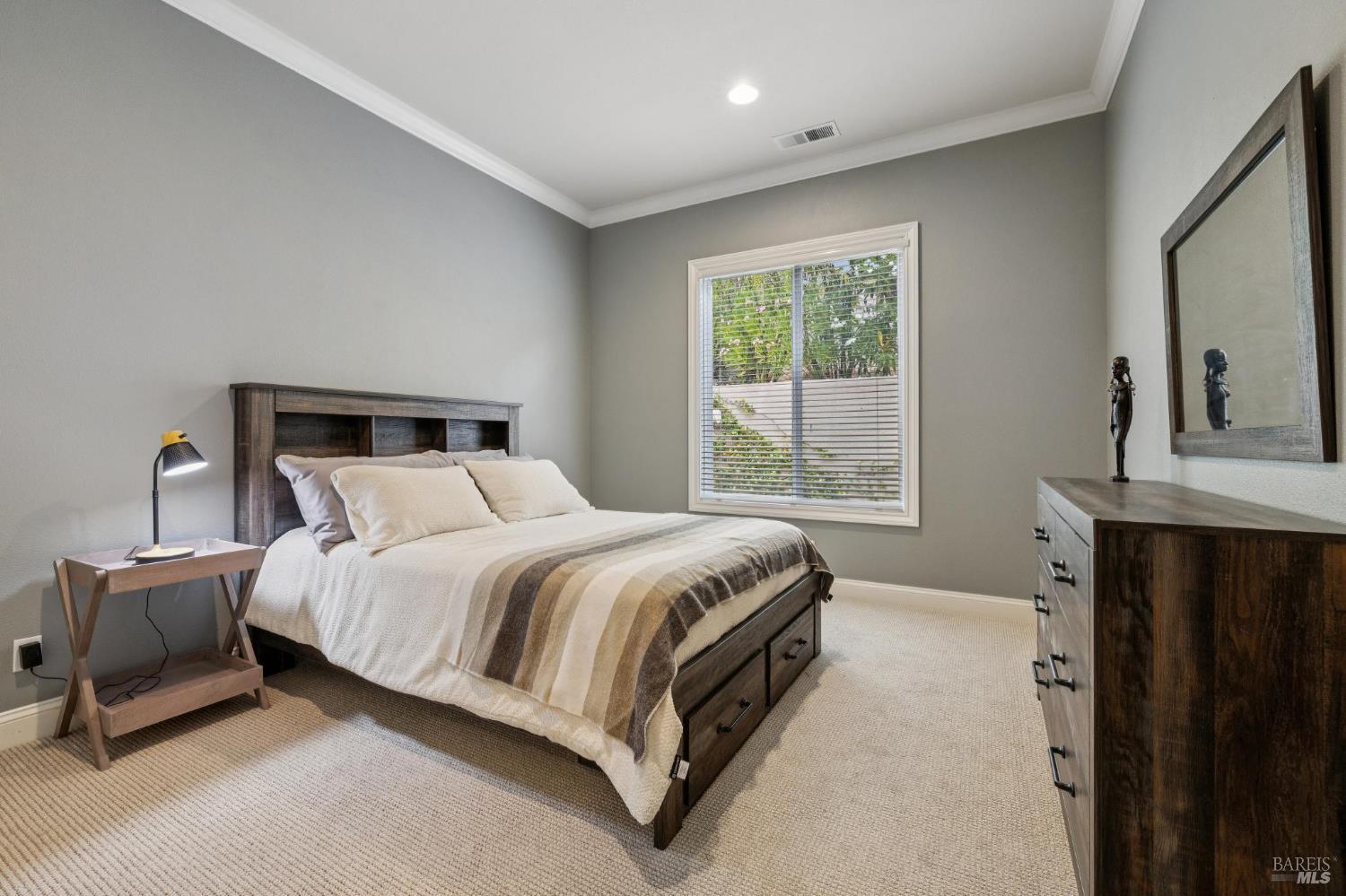 2588 Vineyard Road Novato CA 94947
