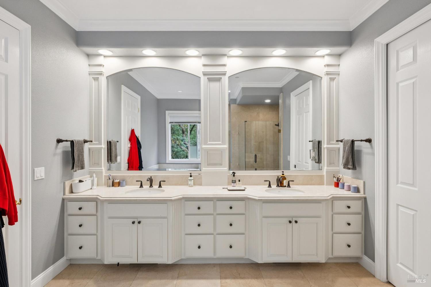 2588 Vineyard Road Novato CA 94947