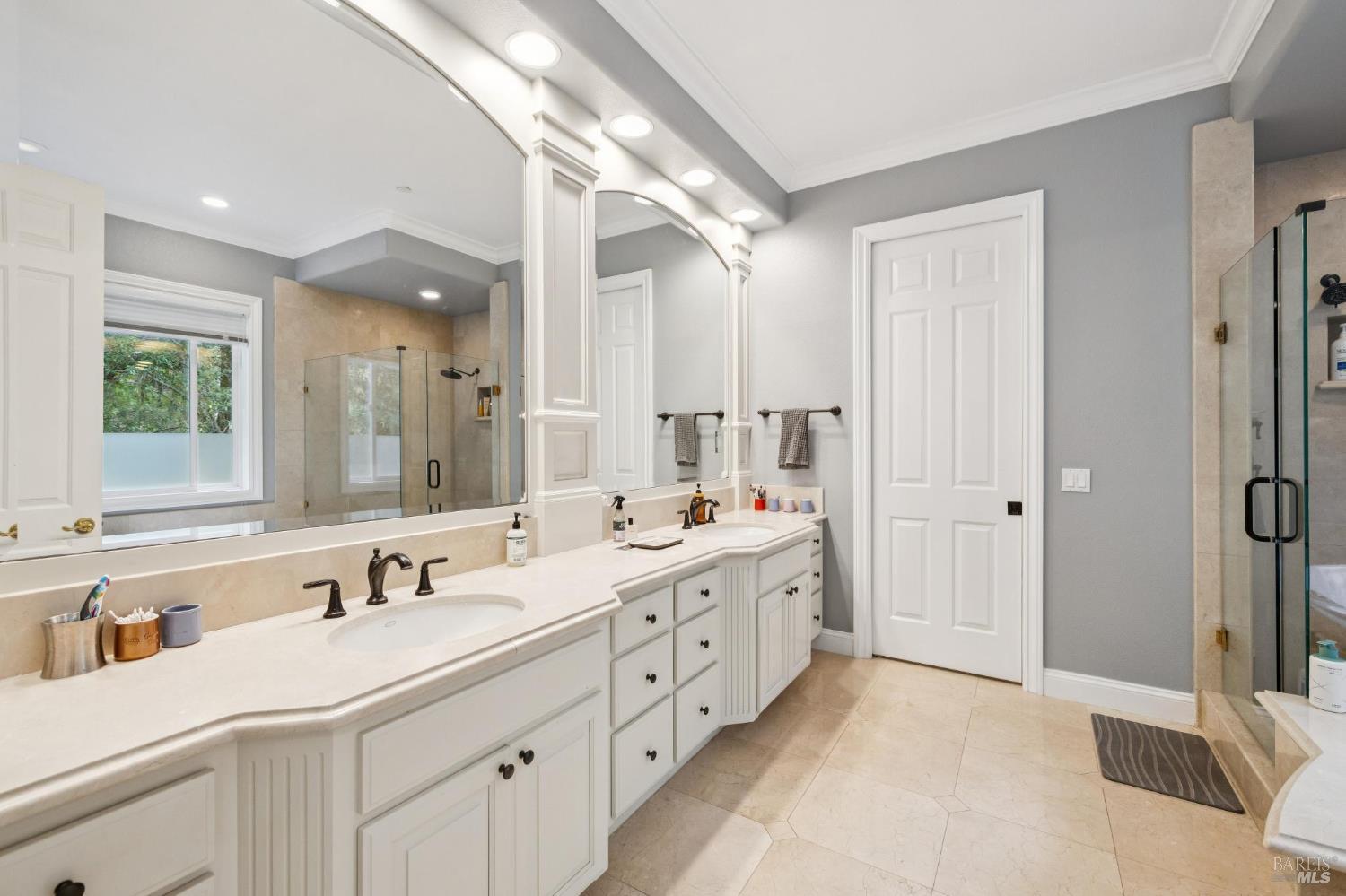 2588 Vineyard Road Novato CA 94947