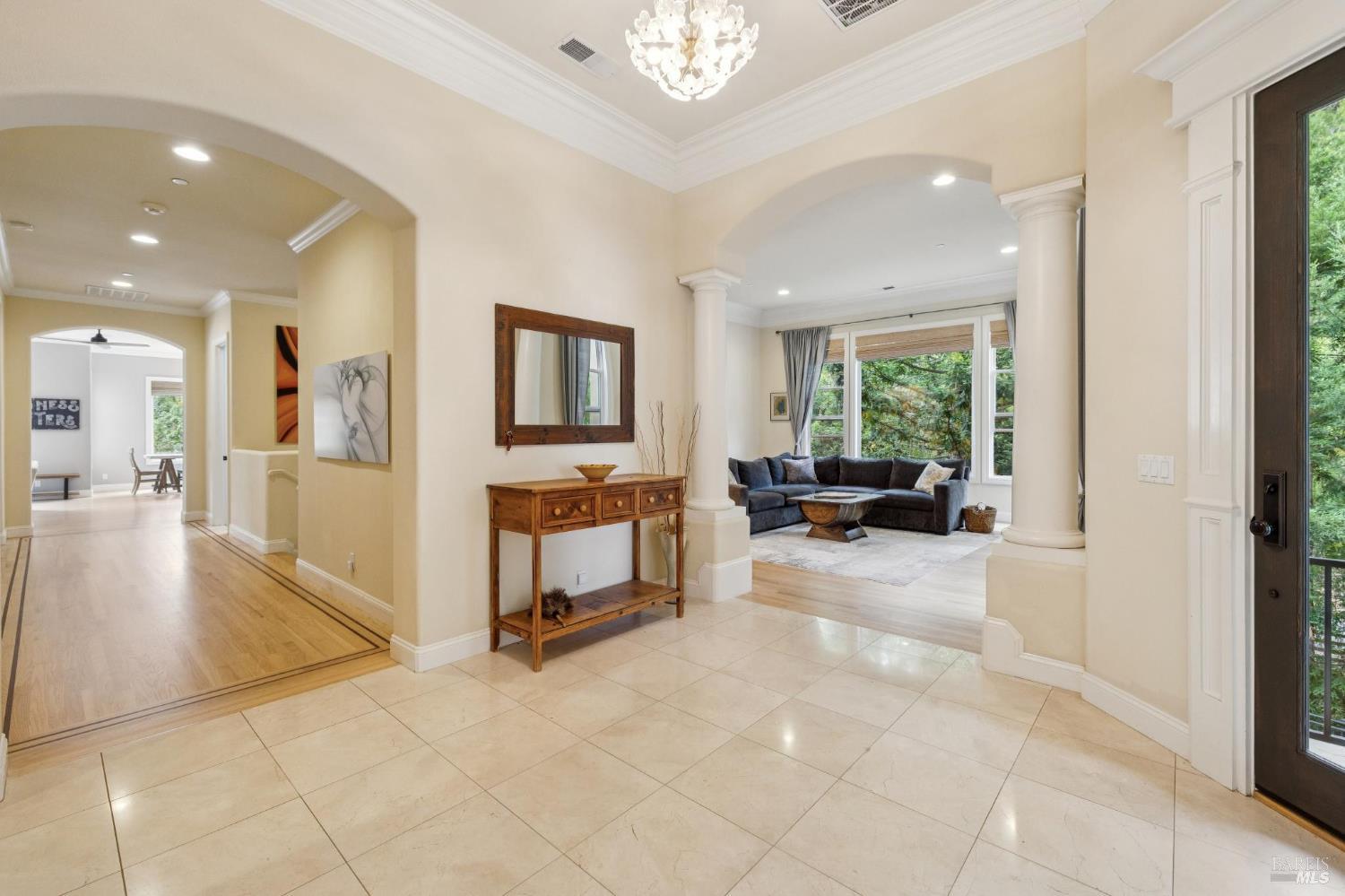 2588 Vineyard Road Novato CA 94947