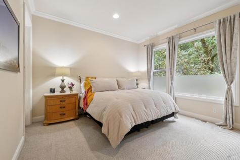 2588 Vineyard Road Novato CA 94947