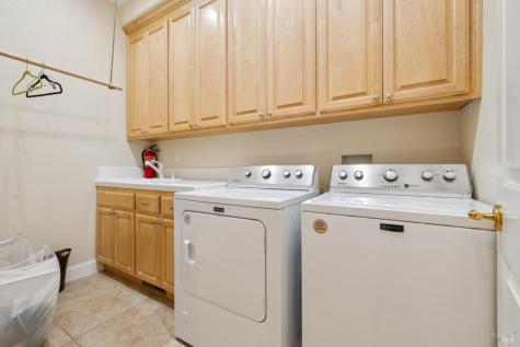 2588 Vineyard Road Novato CA 94947