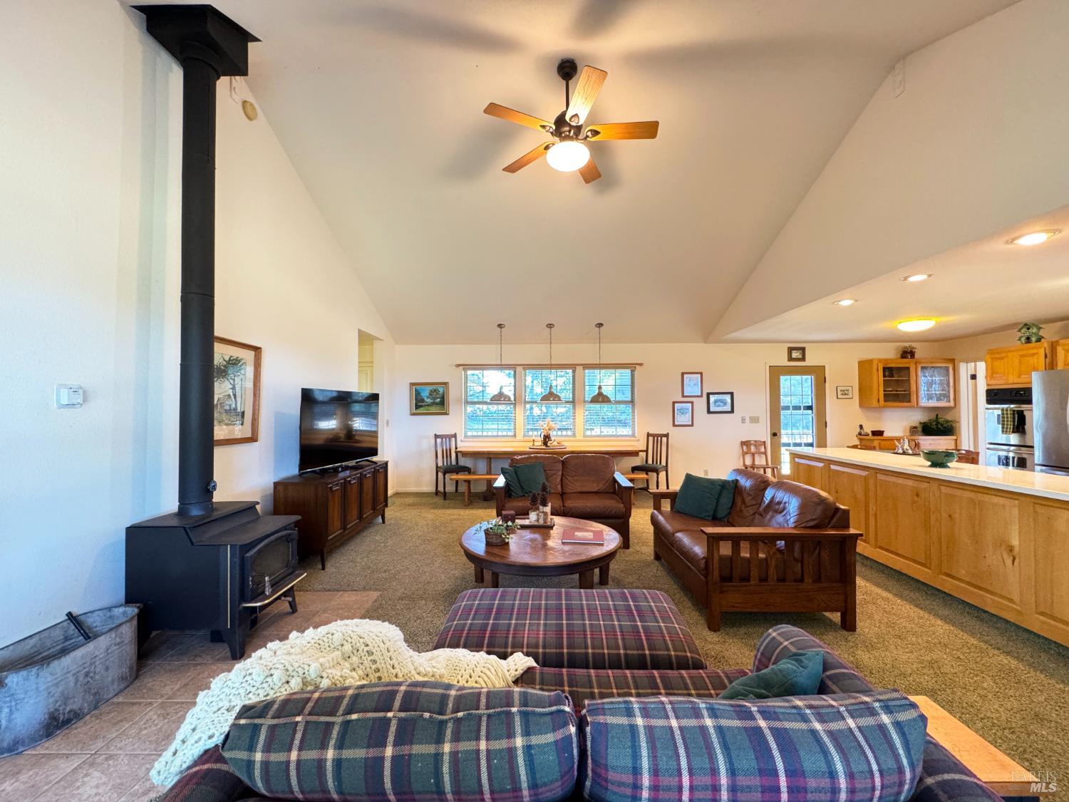 34201 Pacific Reefs Road Albion CA 95410