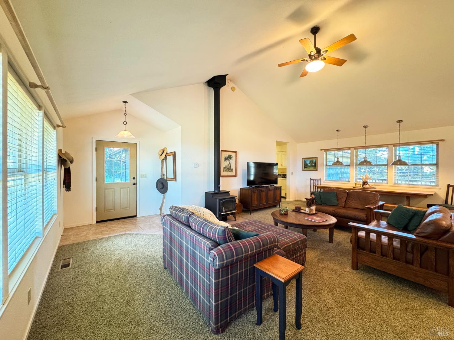 34201 Pacific Reefs Road Albion CA 95410