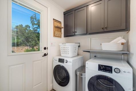 1055 Sundown Trail Santa Rosa CA 95404