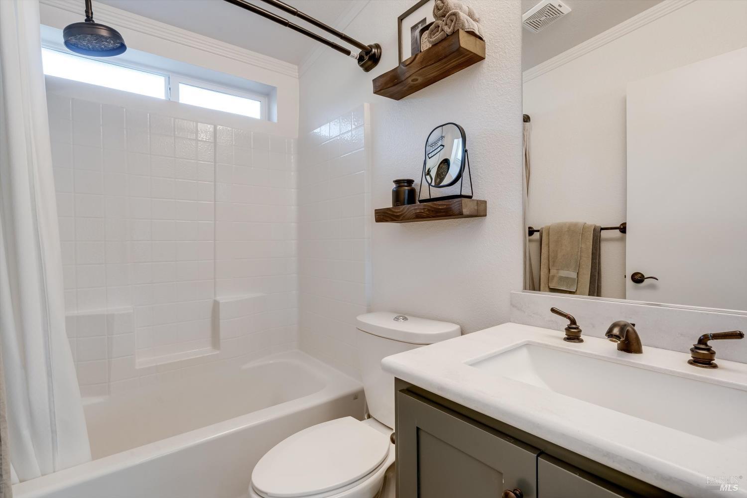1055 Sundown Trail Santa Rosa CA 95404