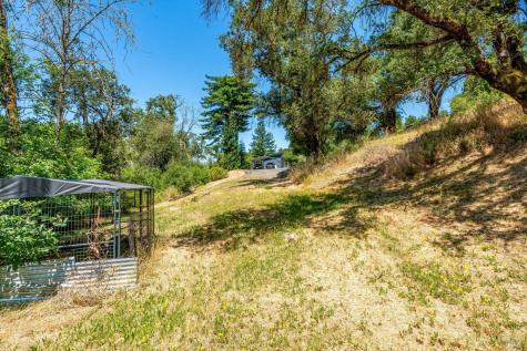 1055 Sundown Trail Santa Rosa CA 95404