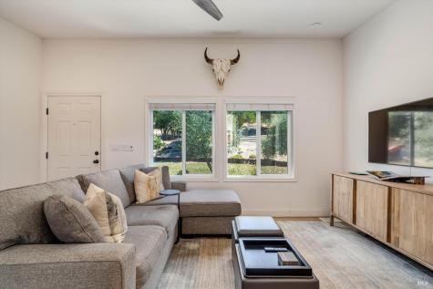 1055 Sundown Trail Santa Rosa CA 95404