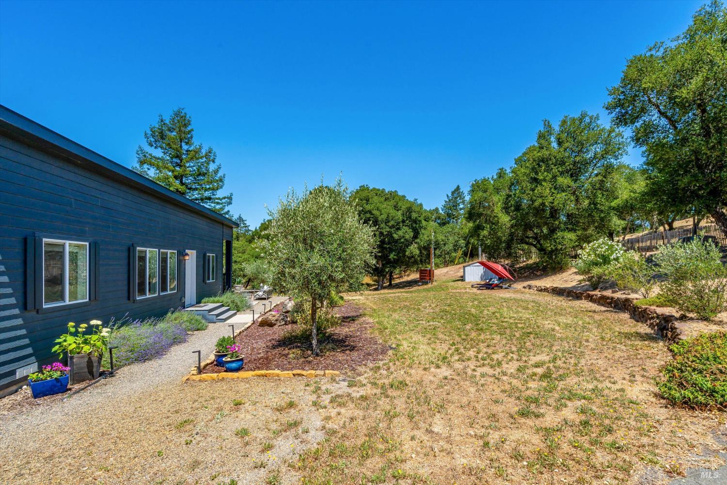 1055 Sundown Trail Santa Rosa CA 95404