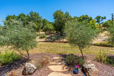 1055 Sundown Trail Santa Rosa CA 95404