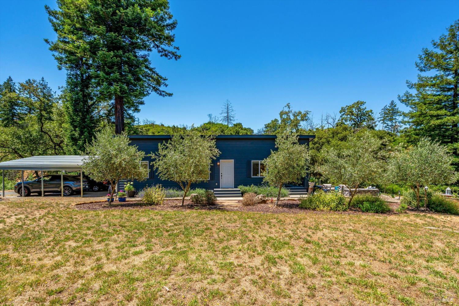 1055 Sundown Trail Santa Rosa CA 95404