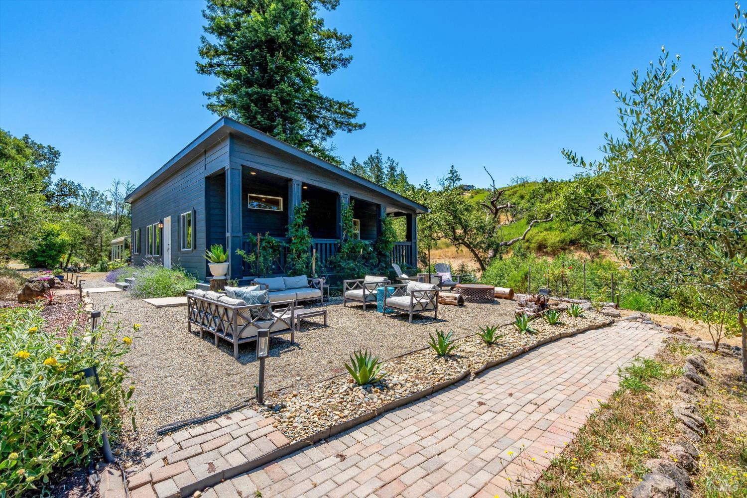 1055 Sundown Trail Santa Rosa CA 95404