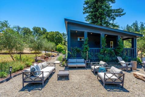 1055 Sundown Trail Santa Rosa CA 95404
