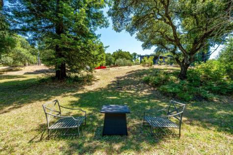 1055 Sundown Trail Santa Rosa CA 95404