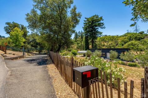 1055 Sundown Trail Santa Rosa CA 95404