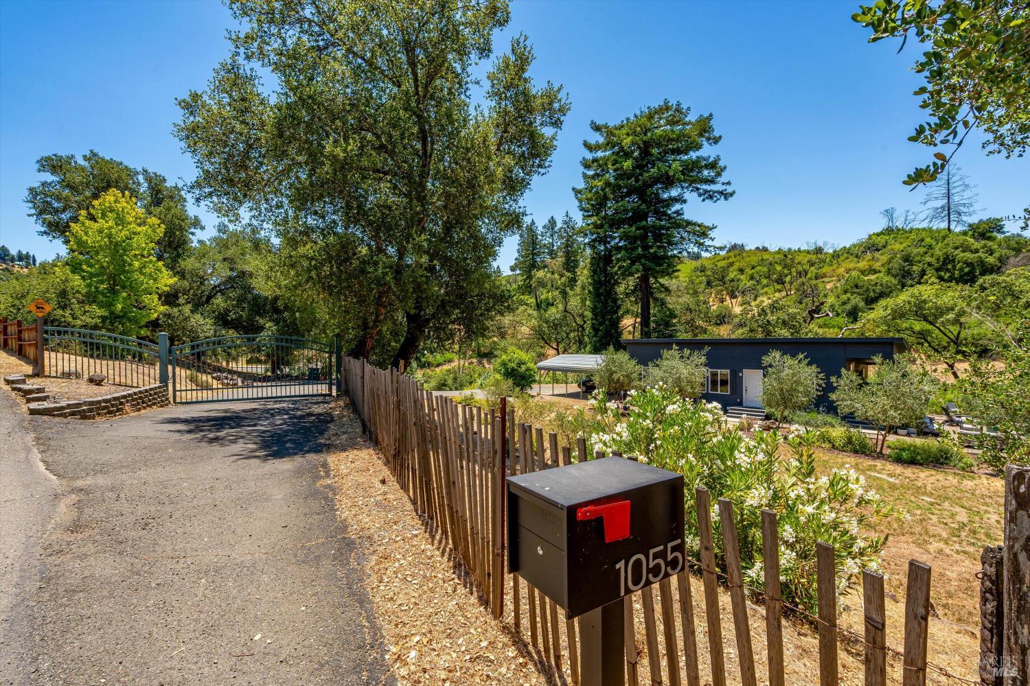 1055 Sundown Trail Santa Rosa CA 95404