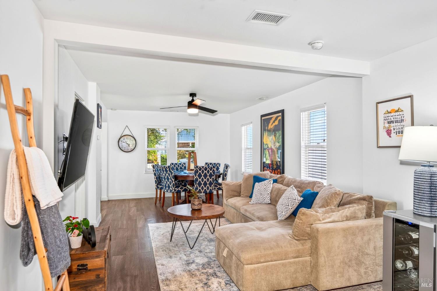 1571 Menlo Avenue Napa CA 94558