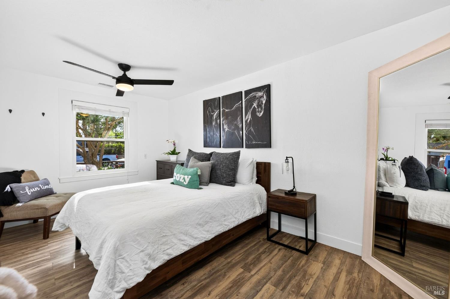 1571 Menlo Avenue Napa CA 94558